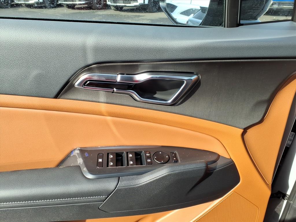 new 2026 Kia Sportage Hybrid car, priced at $37,051