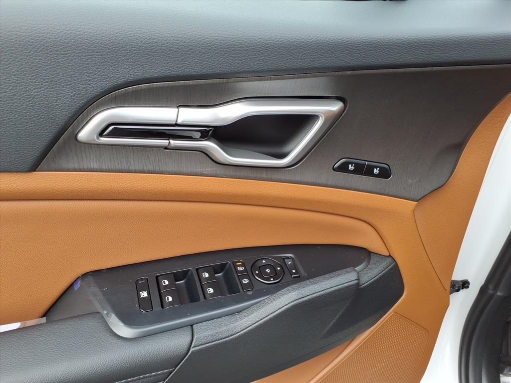 new 2026 Kia Sportage car, priced at $38,055