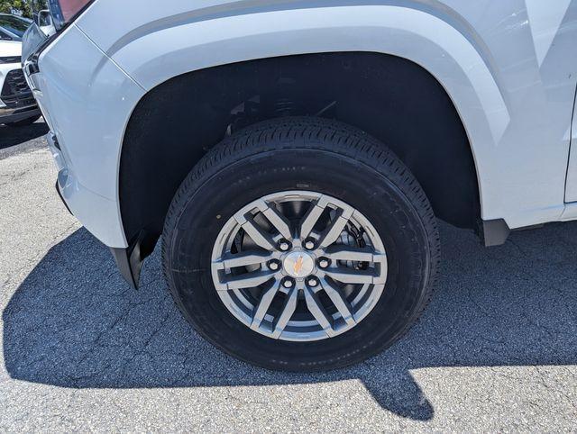 new 2025 Chevrolet Colorado car, priced at $33,600