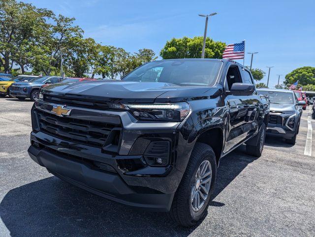 new 2025 Chevrolet Colorado car, priced at $30,986