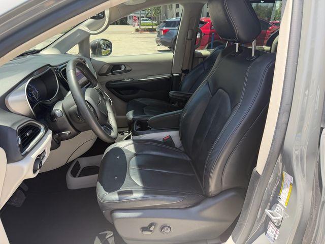 used 2022 Chrysler Pacifica car, priced at $22,291
