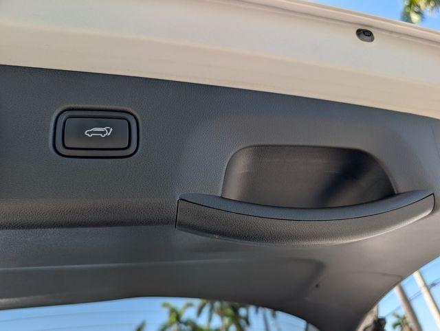 used 2024 Hyundai TUCSON Hybrid car, priced at $27,601