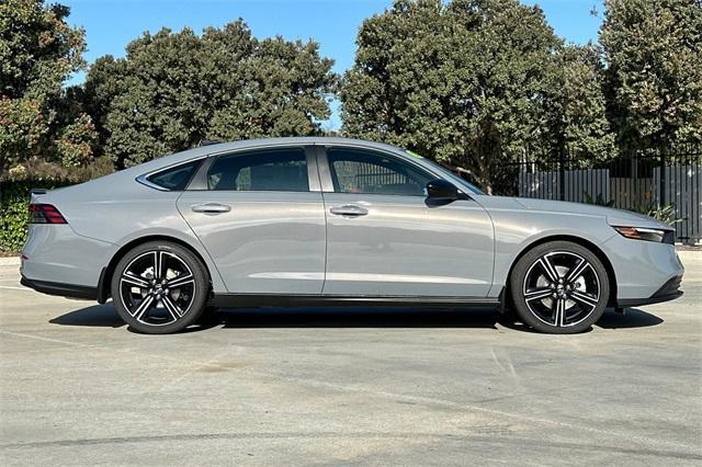 new 2025 Honda Accord Hybrid car, priced at $35,305