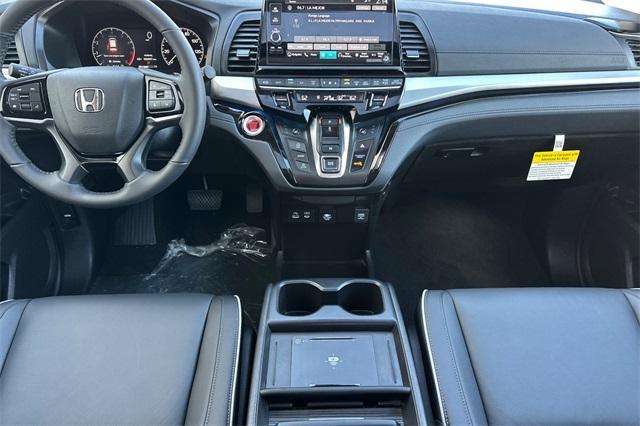 new 2026 Honda Odyssey car, priced at $48,990