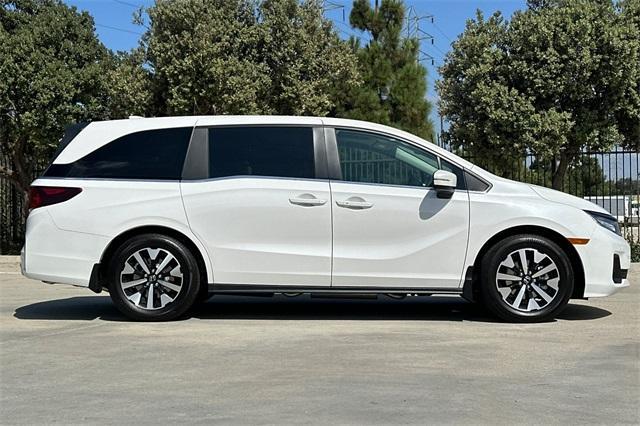 new 2026 Honda Odyssey car, priced at $44,745