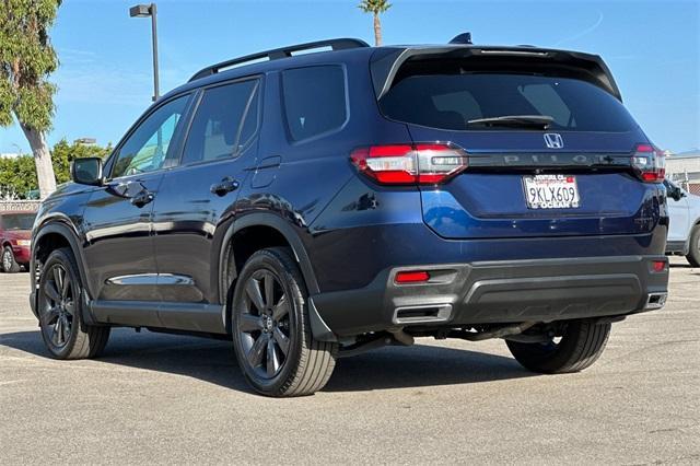 used 2024 Honda Pilot car, priced at $34,895