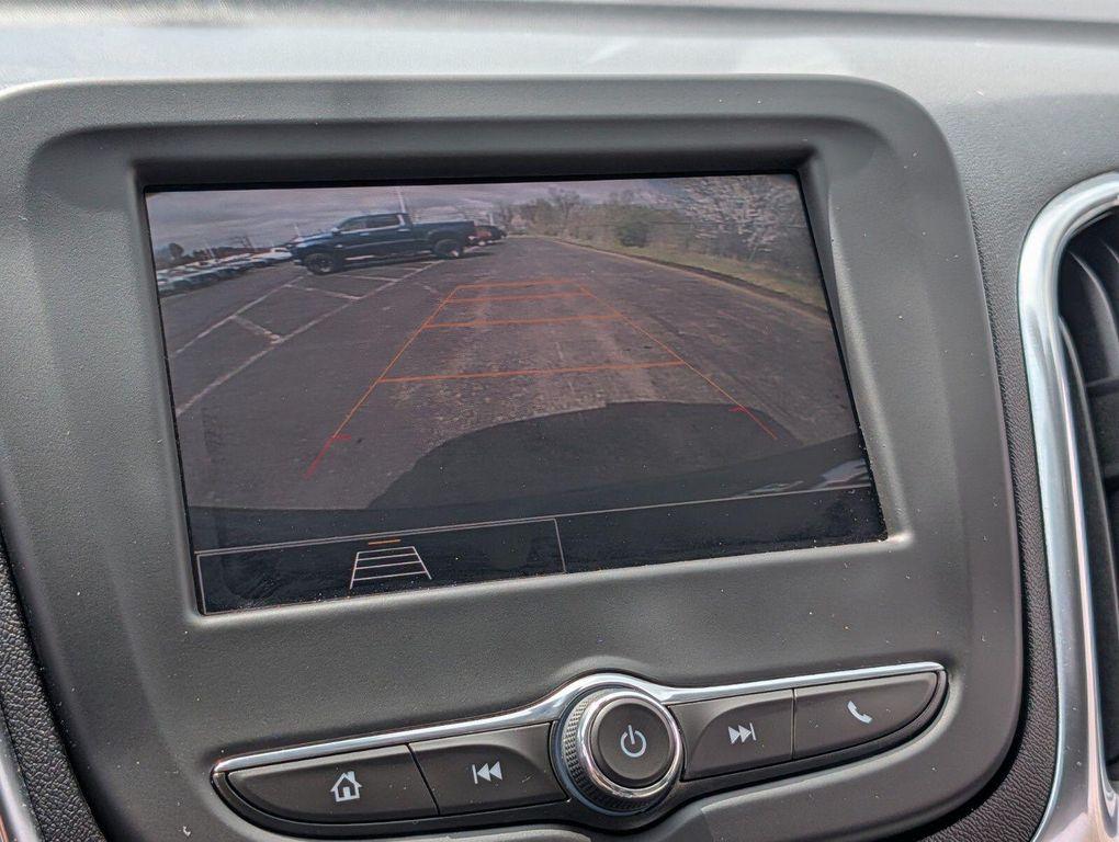used 2024 Chevrolet Equinox car, priced at $23,610