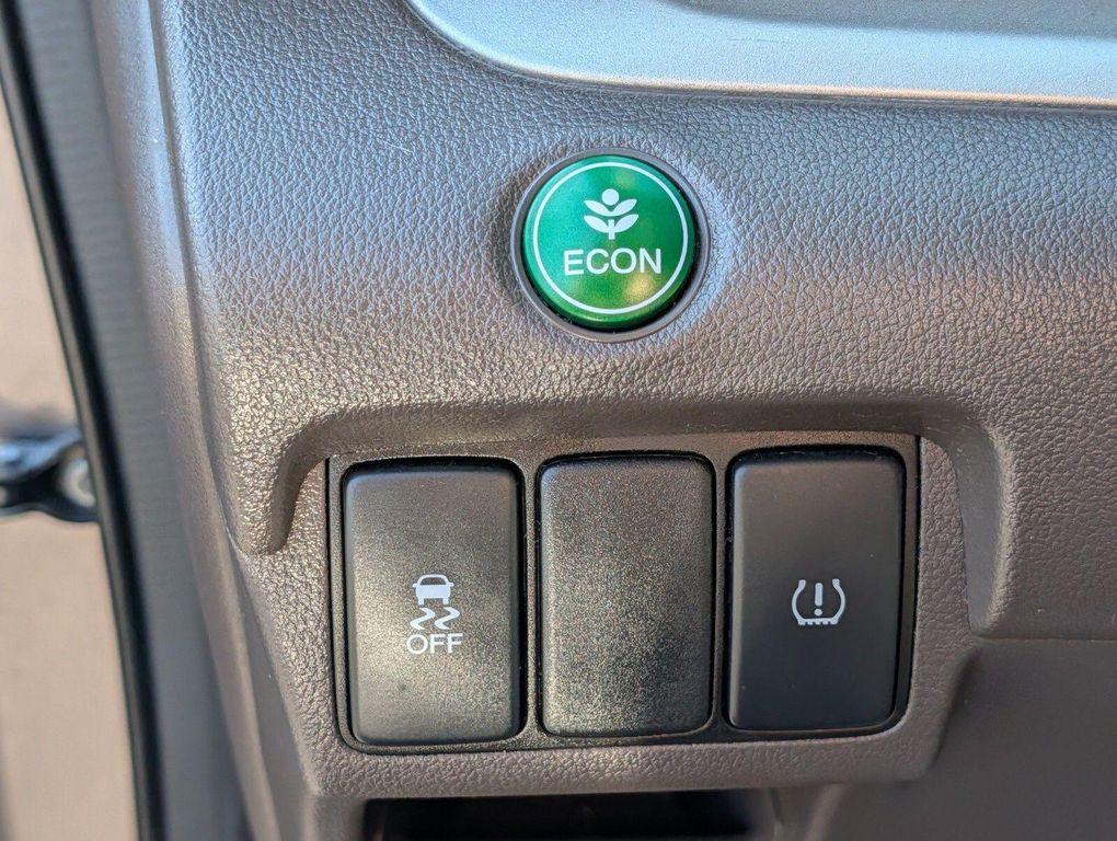 used 2014 Honda CR-V car, priced at $12,977