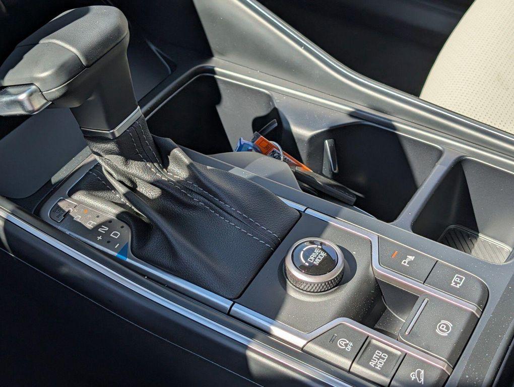 new 2026 Kia Sorento car, priced at $33,982