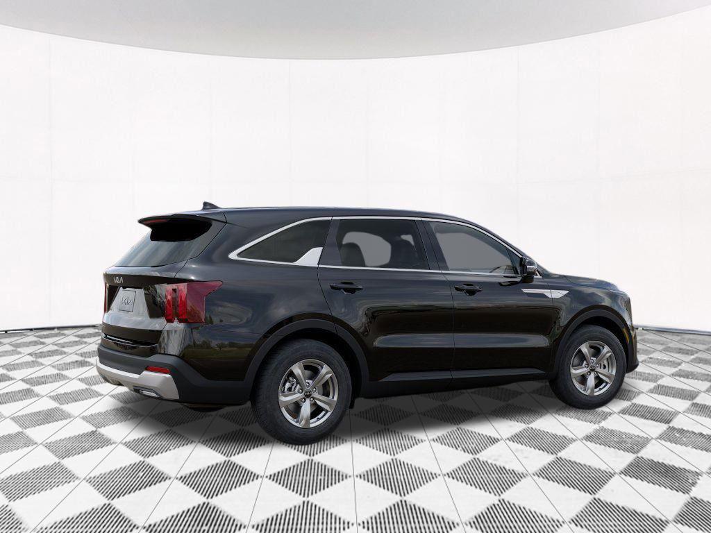 used 2026 Kia Sorento car, priced at $31,290