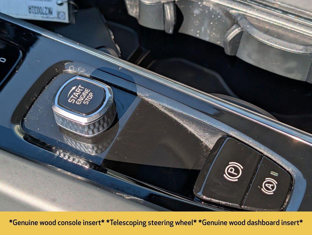 used 2024 Volvo XC60 Recharge Plug-In Hybrid car, priced at $48,910