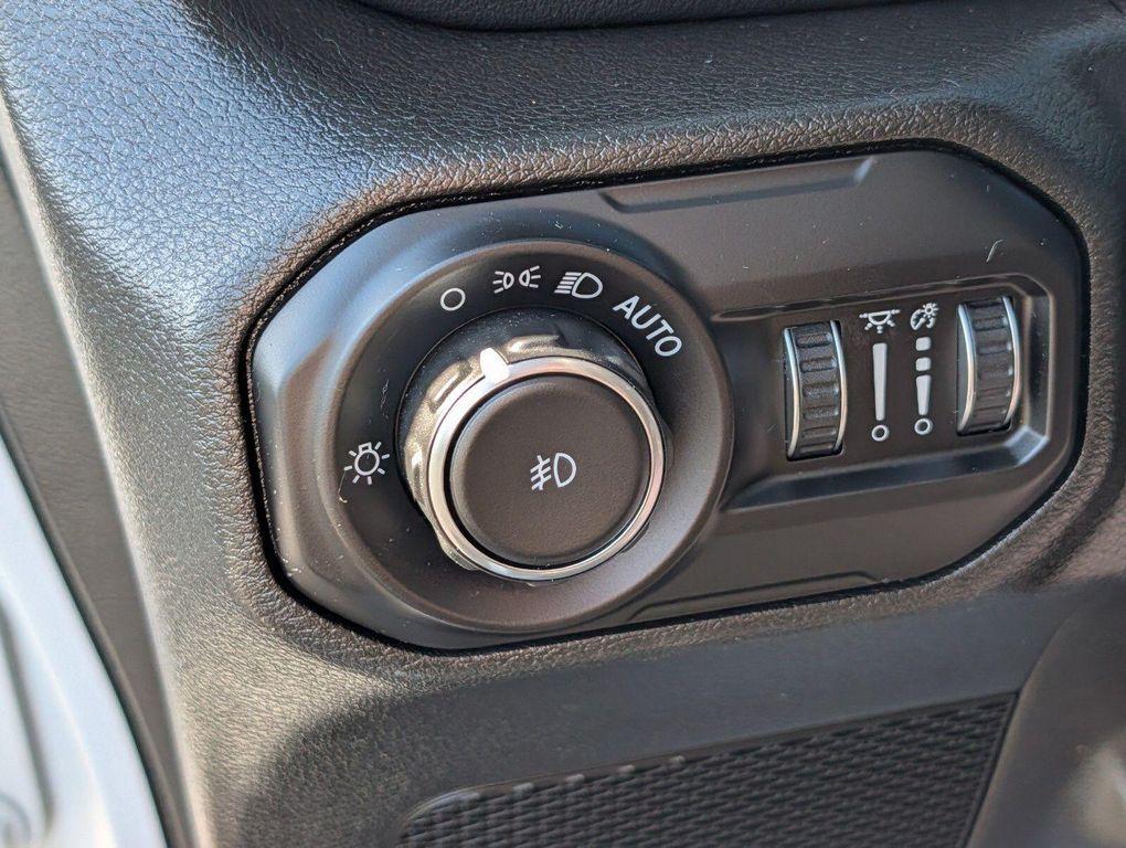 used 2022 Jeep Wrangler Unlimited car, priced at $32,910