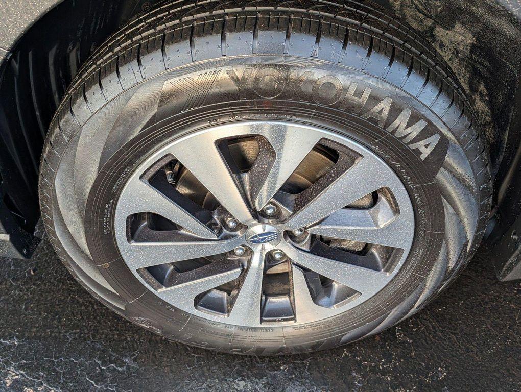 used 2025 Subaru Outback car, priced at $29,999