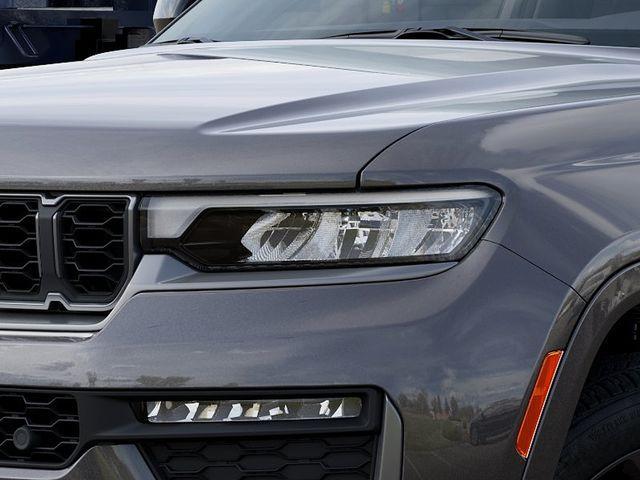 new 2026 Jeep Grand Cherokee car, priced at $51,755