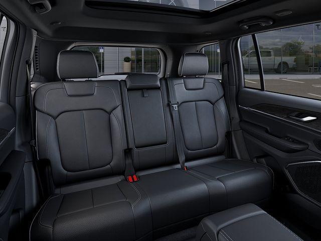new 2026 Jeep Grand Cherokee car, priced at $51,755