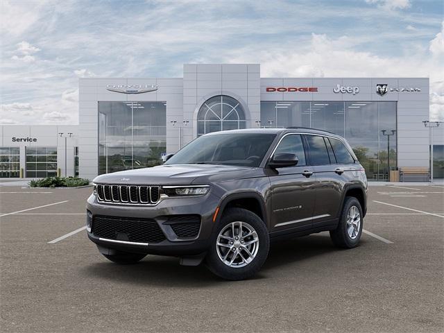 new 2025 Jeep Grand Cherokee car, priced at $42,375