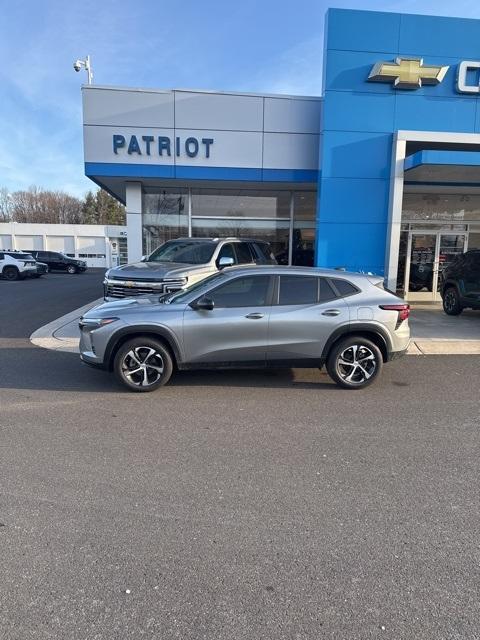 used 2024 Chevrolet Trax car, priced at $23,495