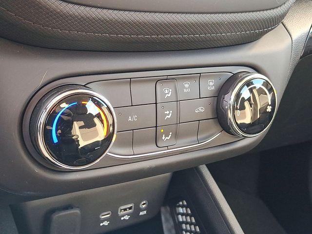 used 2023 Chevrolet TrailBlazer car, priced at $22,225