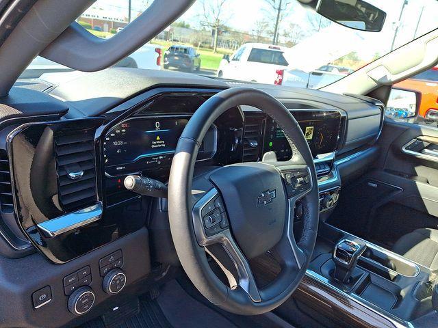 used 2025 Chevrolet Silverado 1500 car