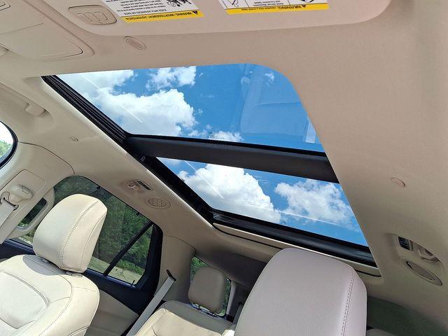 used 2021 Ford Explorer car, priced at $31,997