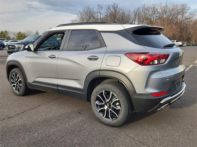 used 2023 Chevrolet TrailBlazer car, priced at $23,408