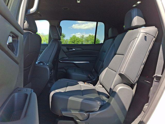 new 2026 Chevrolet Traverse car, priced at $46,063