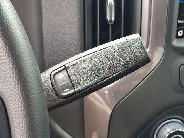 new 2025 Chevrolet Silverado 1500 car, priced at $43,702