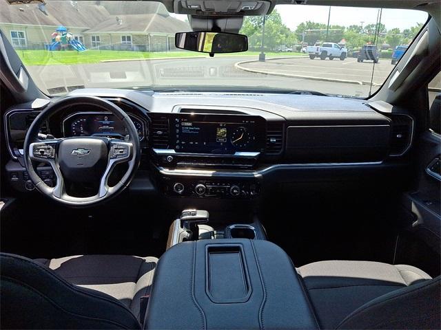 used 2022 Chevrolet Silverado 1500 car, priced at $42,998