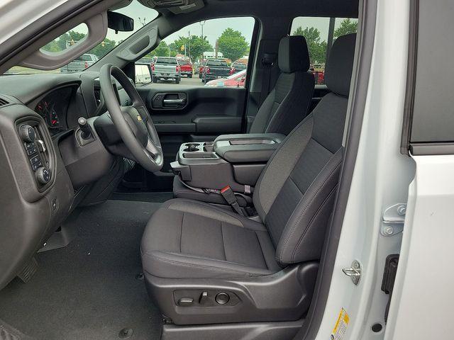 new 2024 Chevrolet Silverado 1500 car, priced at $52,680