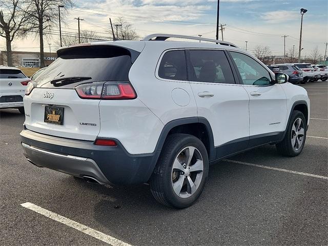 used 2019 Jeep Cherokee car, priced at $18,998