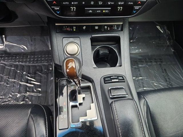 used 2013 Lexus ES 350 car, priced at $13,634