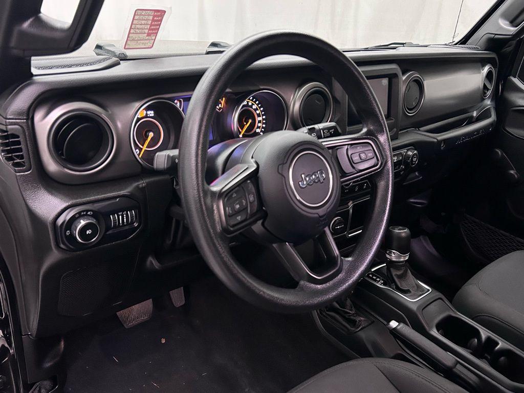 used 2022 Jeep Wrangler Unlimited car, priced at $25,995