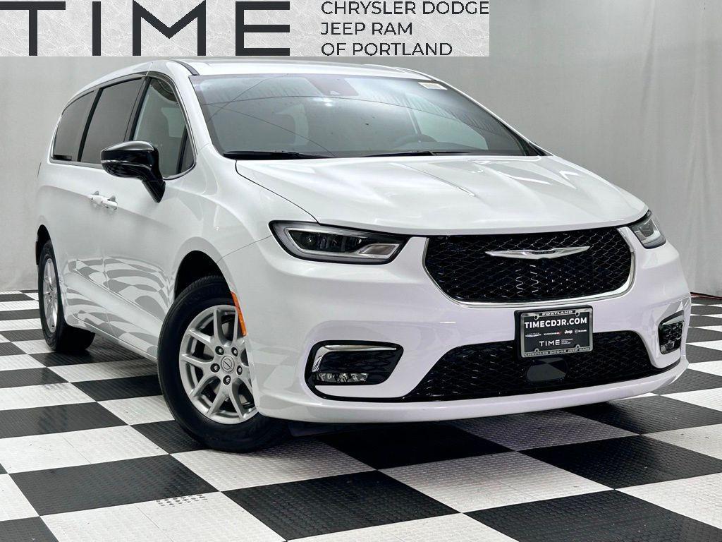 new 2026 Chrysler Pacifica car, priced at $37,335