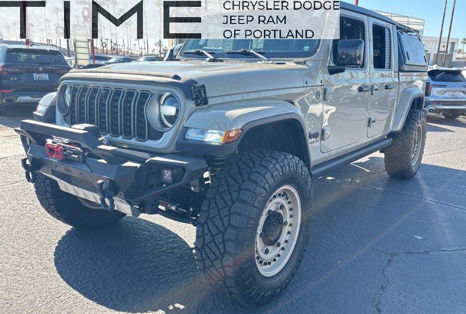 used 2022 Jeep Gladiator car, priced at $40,830