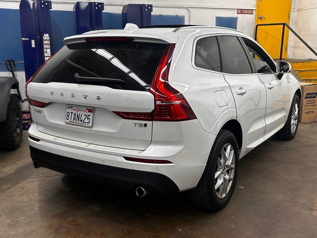 used 2021 Volvo XC60 car, priced at $22,245