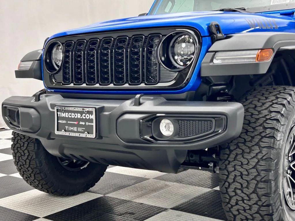 new 2025 Jeep Wrangler car, priced at $44,989
