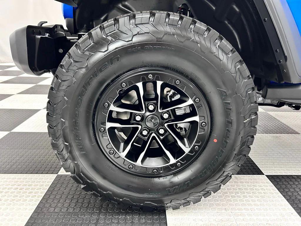 new 2025 Jeep Wrangler car, priced at $44,989