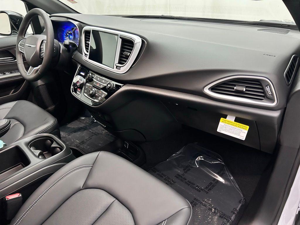 new 2026 Chrysler Voyager car, priced at $35,998