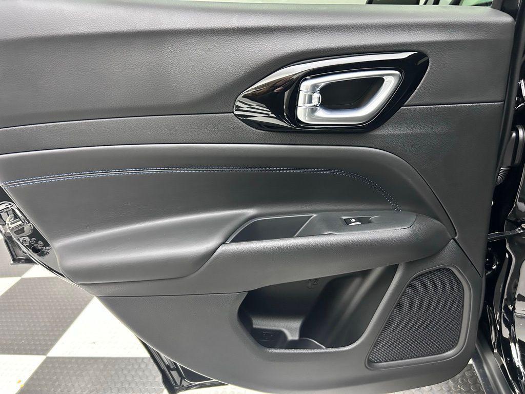 new 2026 Jeep Compass car, priced at $27,208