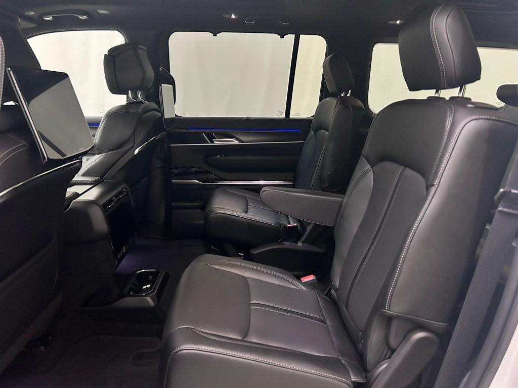 new 2026 Jeep Grand Wagoneer car, priced at $97,080