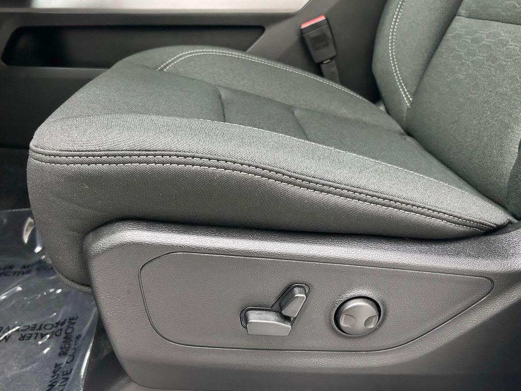 new 2026 Ram 1500 car, priced at $52,343