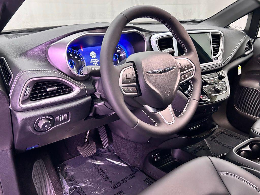 new 2026 Chrysler Pacifica car, priced at $41,448