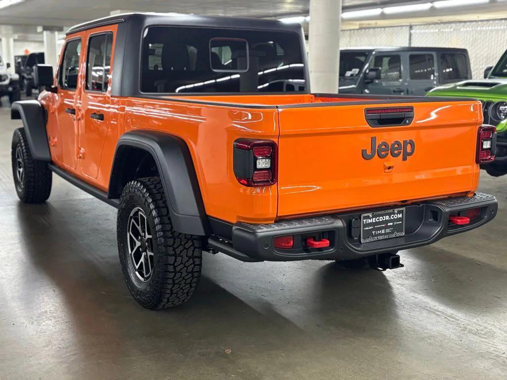 new 2025 Jeep Gladiator car, priced at $44,698