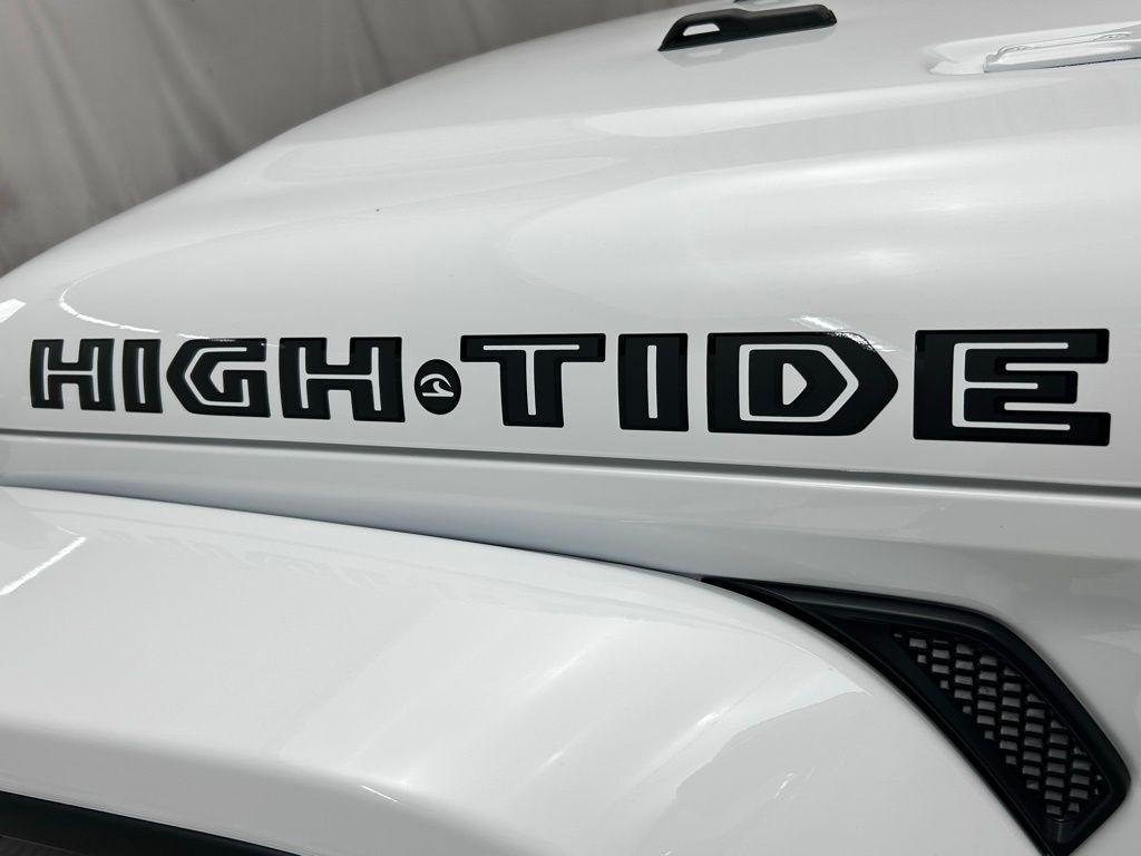 new 2025 Jeep Gladiator car, priced at $44,989