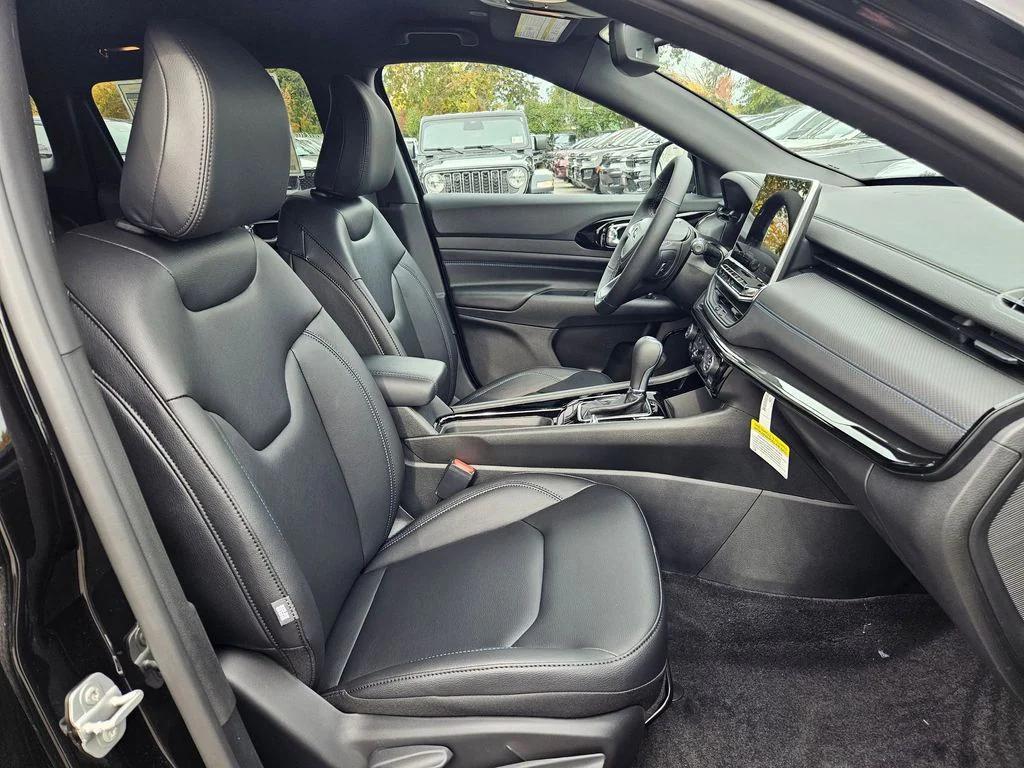 new 2026 Jeep Compass car, priced at $31,088