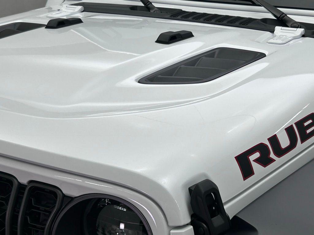 new 2026 Jeep Wrangler car, priced at $48,428