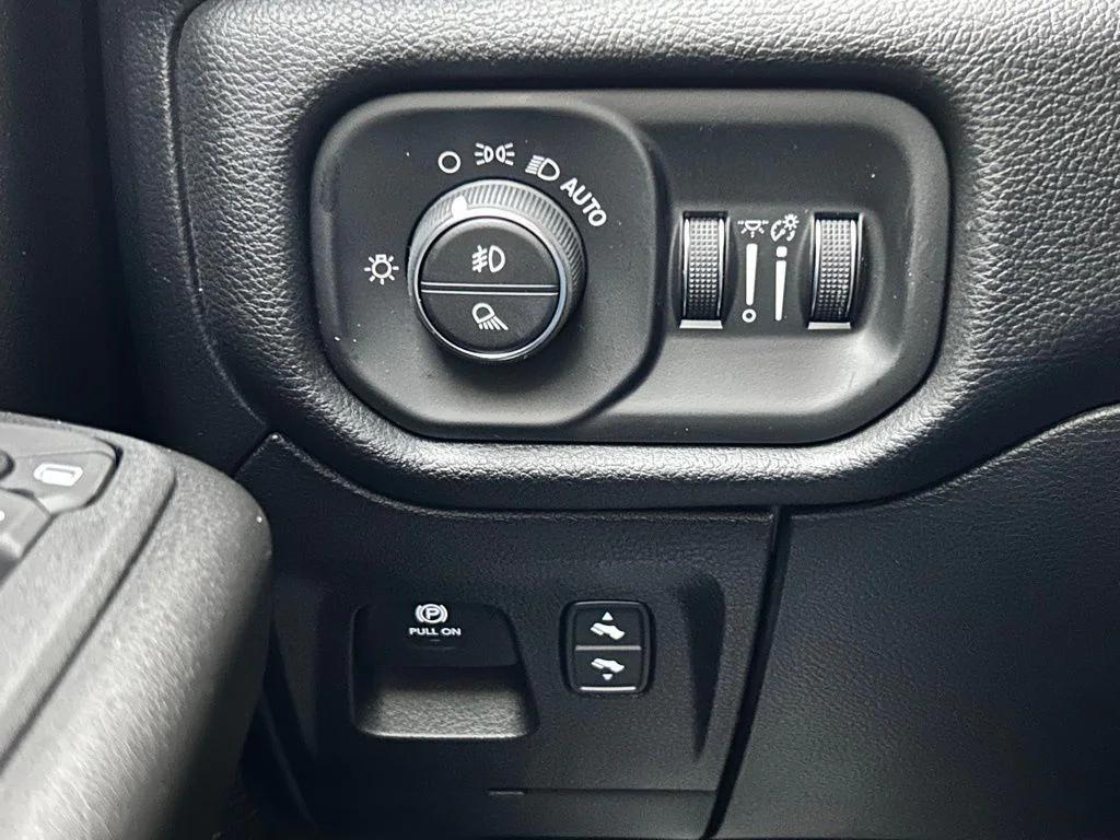 new 2026 Ram 1500 car, priced at $52,725