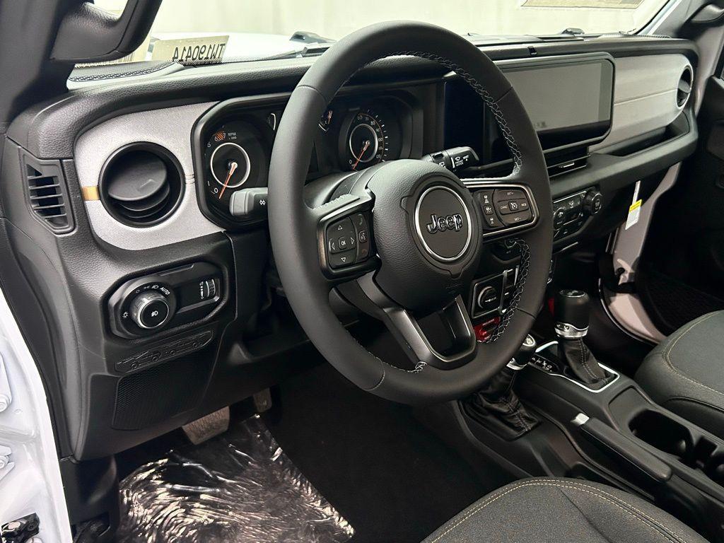 new 2026 Jeep Wrangler car, priced at $46,792