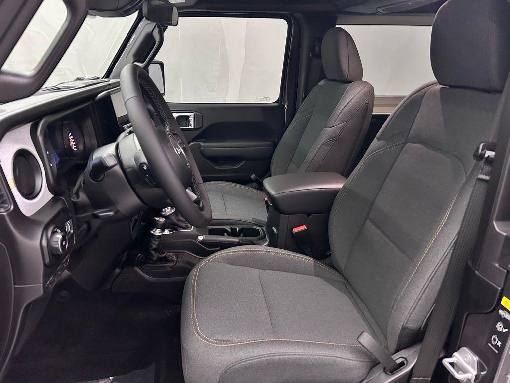 new 2026 Jeep Wrangler car, priced at $41,928
