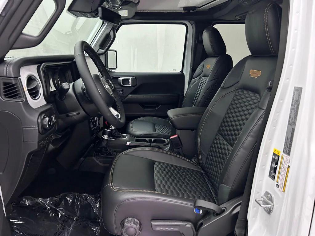 new 2025 Jeep Wrangler car, priced at $59,998